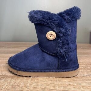 WeeStep Kids Faux Suede Winter Boots – Navy Blue – Cozy Faux Fur – Girls 11-12